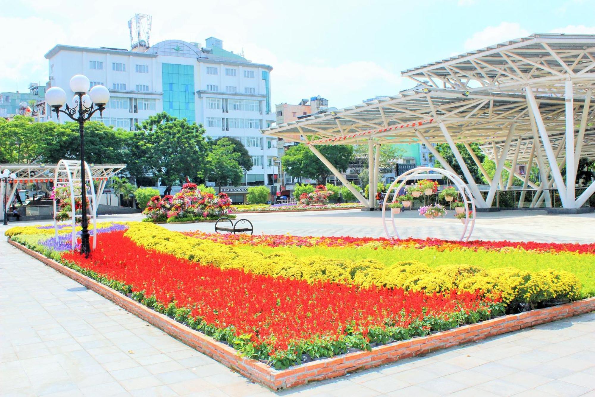 Liberty Hotel Saigon Greenview Хошимін Екстер'єр фото